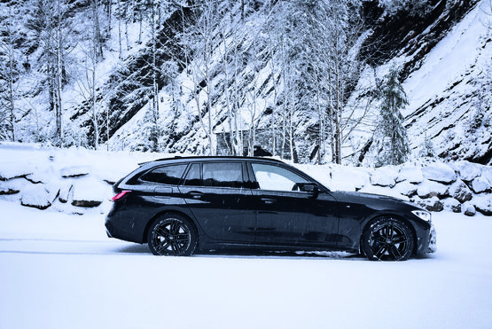 Hliníkové disky DEZENT TR black 17